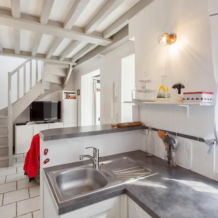 Maison Charmante Pres De Sainte Catherine Сasa de vacaciones *